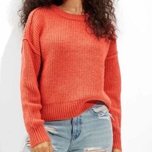 American Eagle Size XS Coral Snowdrifter Crew Neck Knit Sweater